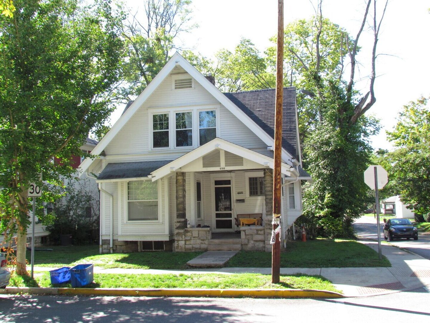 Bloomington House: 600 E. 2nd St.
