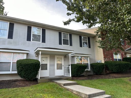 4 Bed 2.5 Bath Rental at 303 Pheasant Run Court, Blacksburg, VA – photo 1