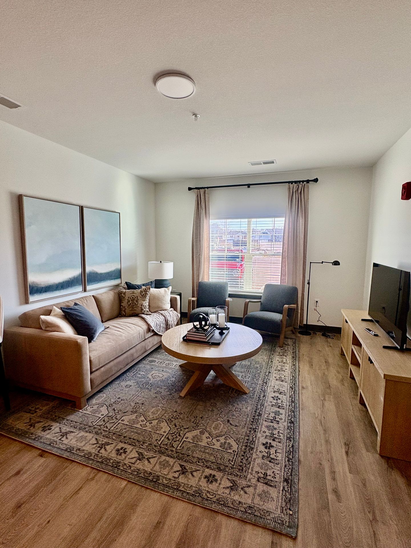 Lafayette Apartment: 3210-3243 Peninsula Pointe Circle W