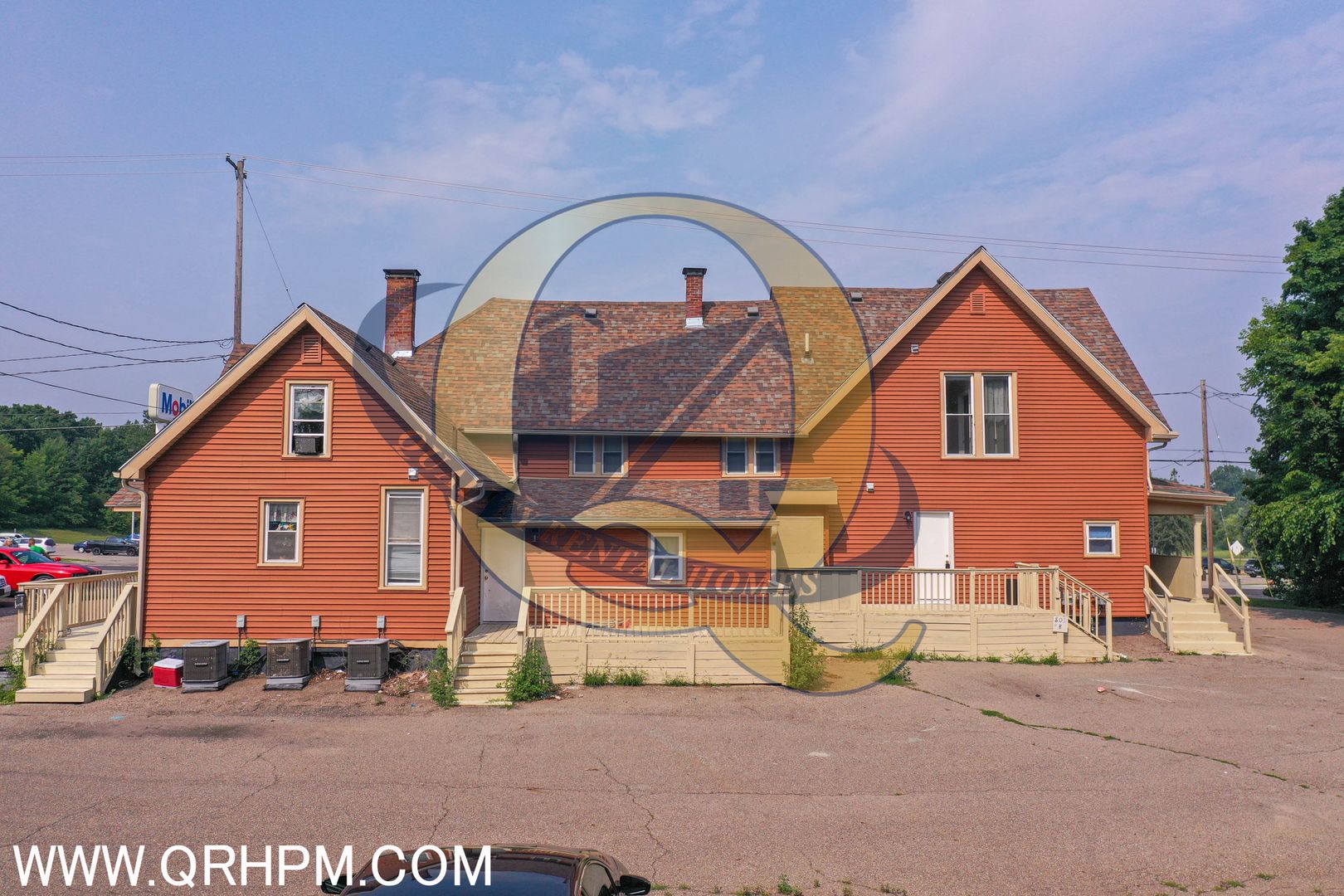 Clio Apartment: S Mill St