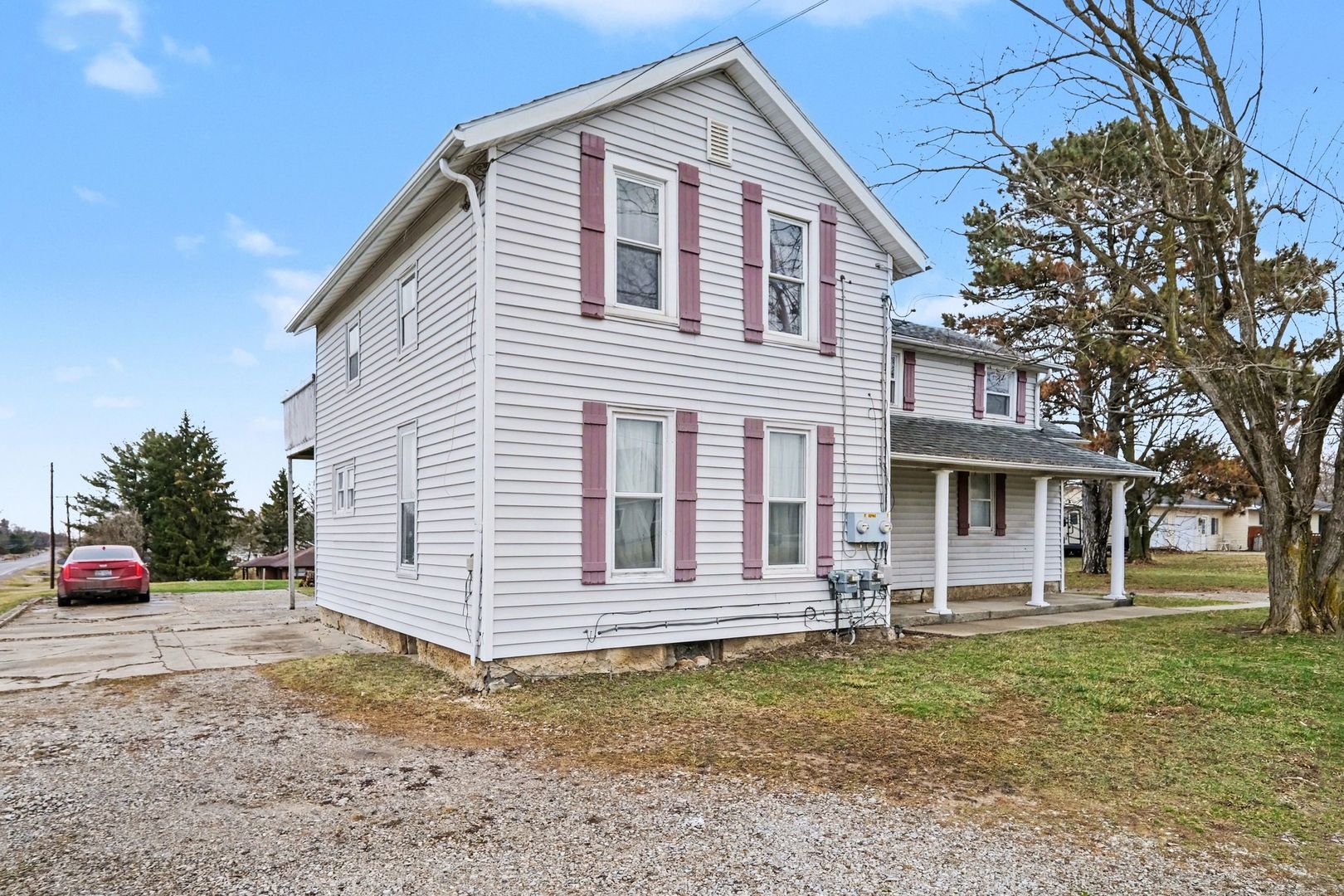 Davison Apartment: 8009 E. Bristol Rd.