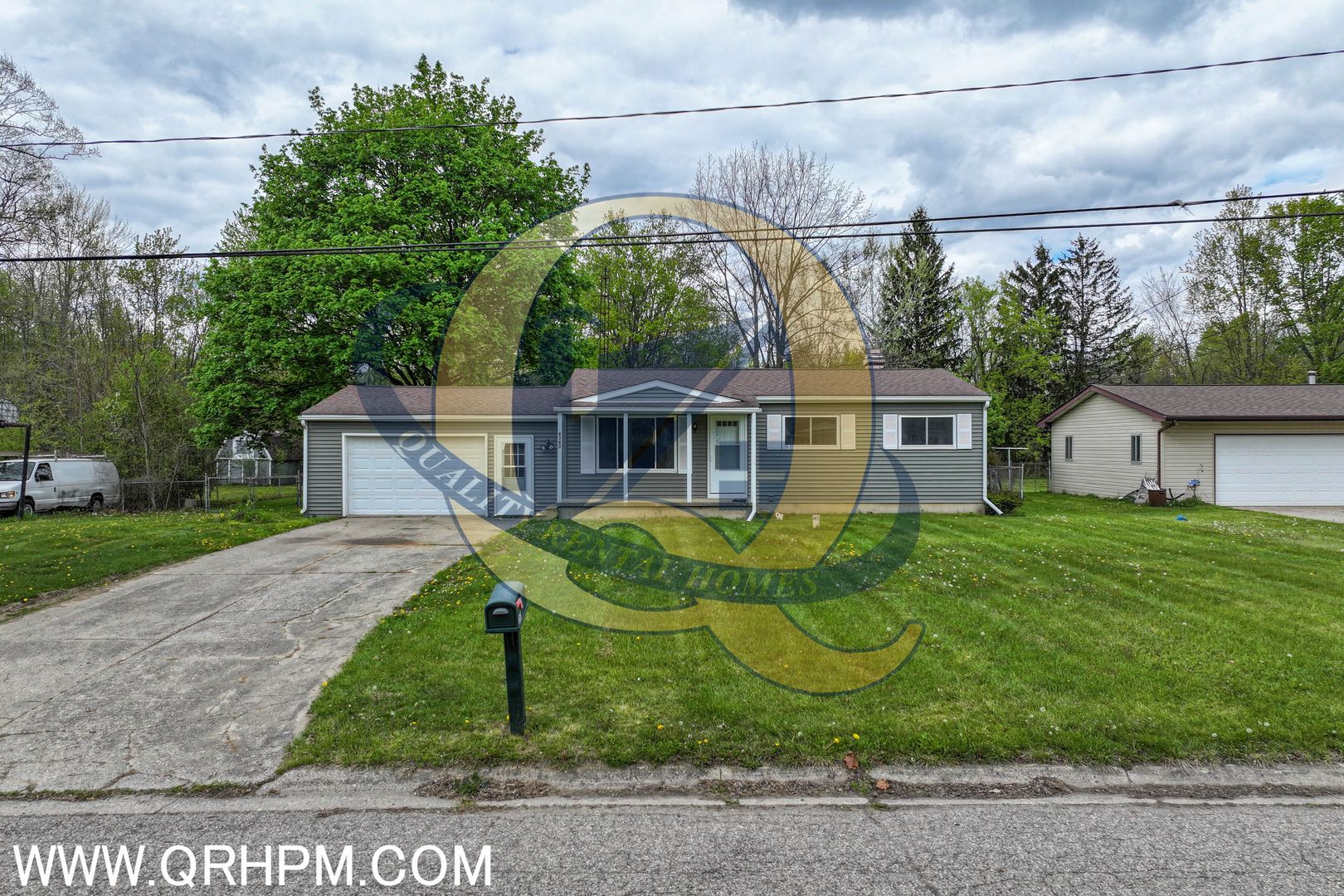 Flint House: 6363 Bluejay Dr
