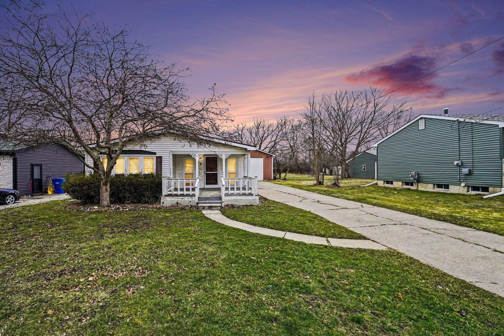 Davison House: 918 Moore St