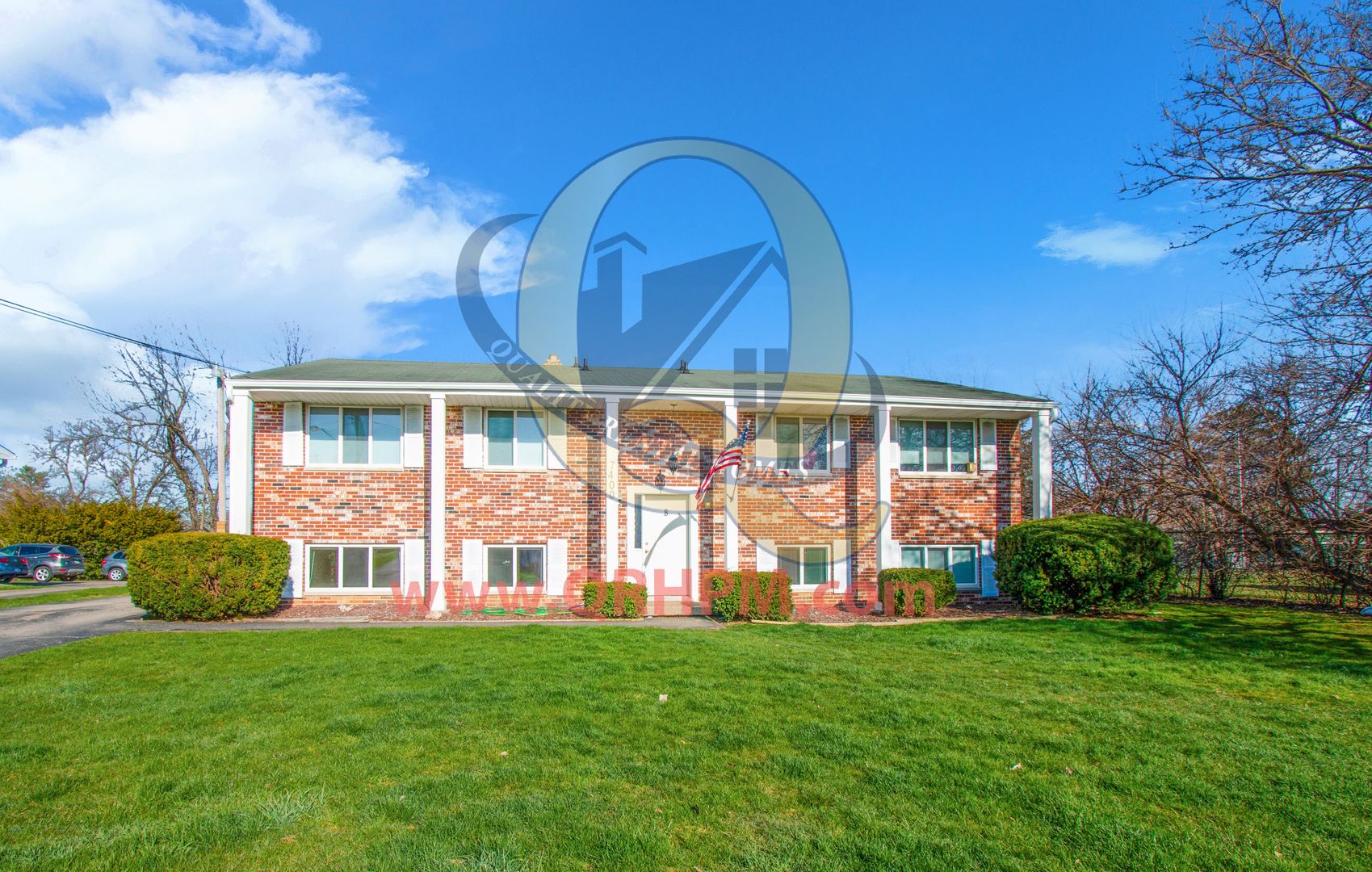 Mt. Morris Apartment: Roger Thomas