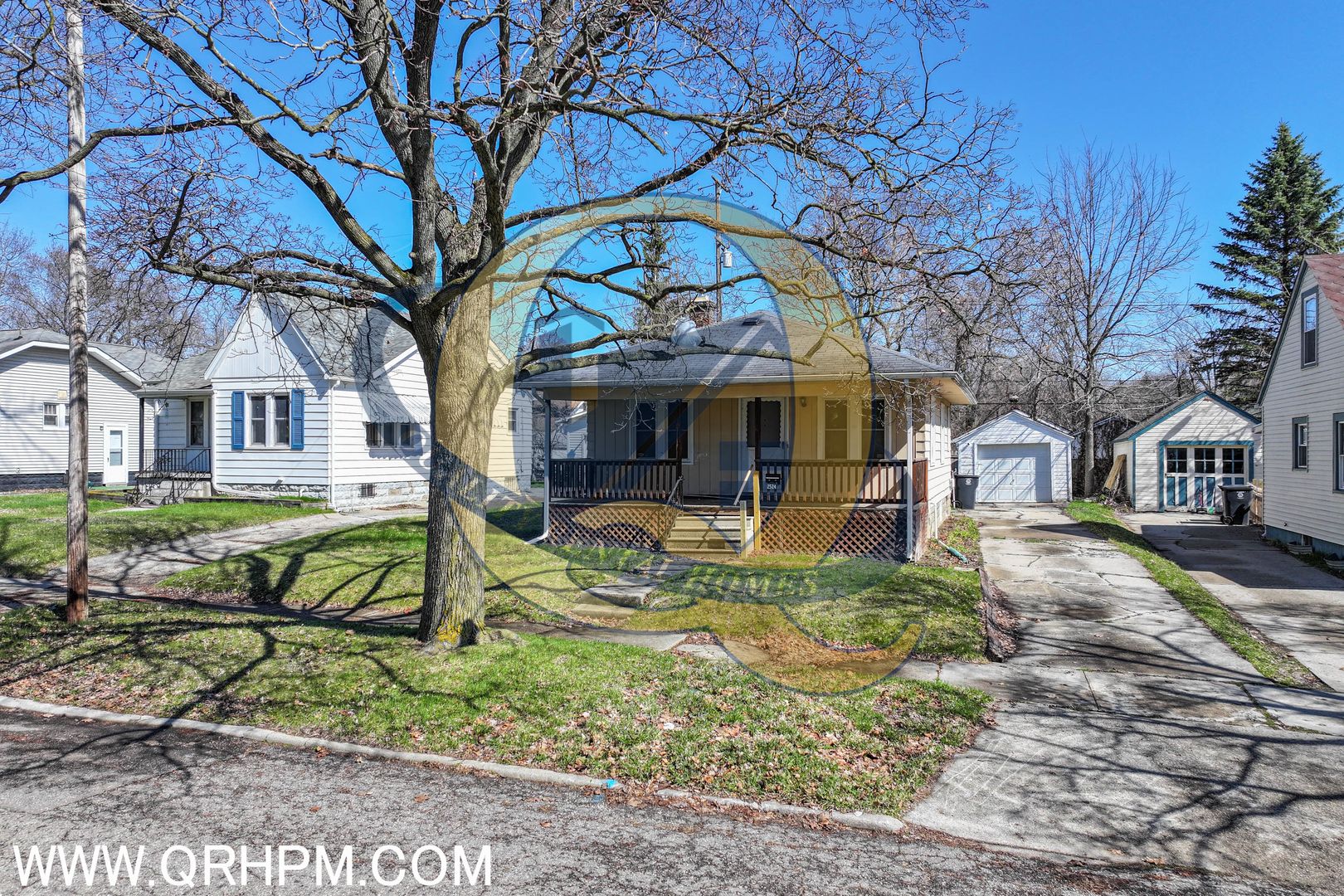 Flint House: 2524 Tyrone St