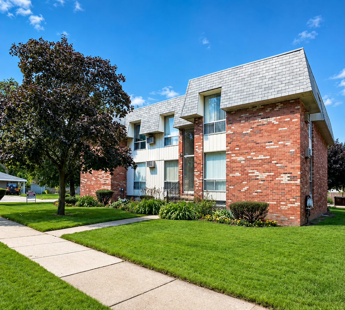 Ferndale Apartment: 494 E. Breckenridge