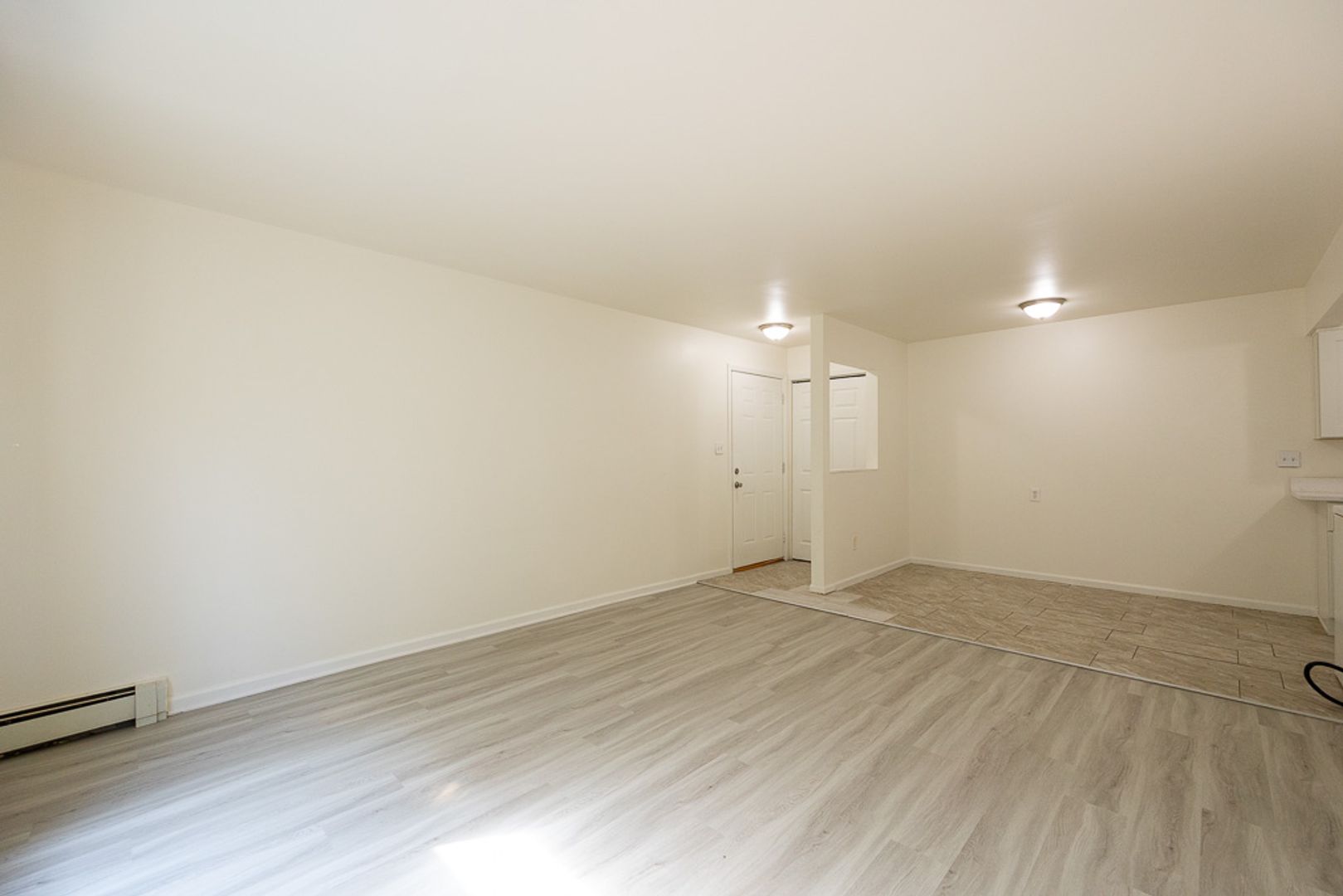 22330 W Warren 22330 W Warren Ave LLC 4 of 8