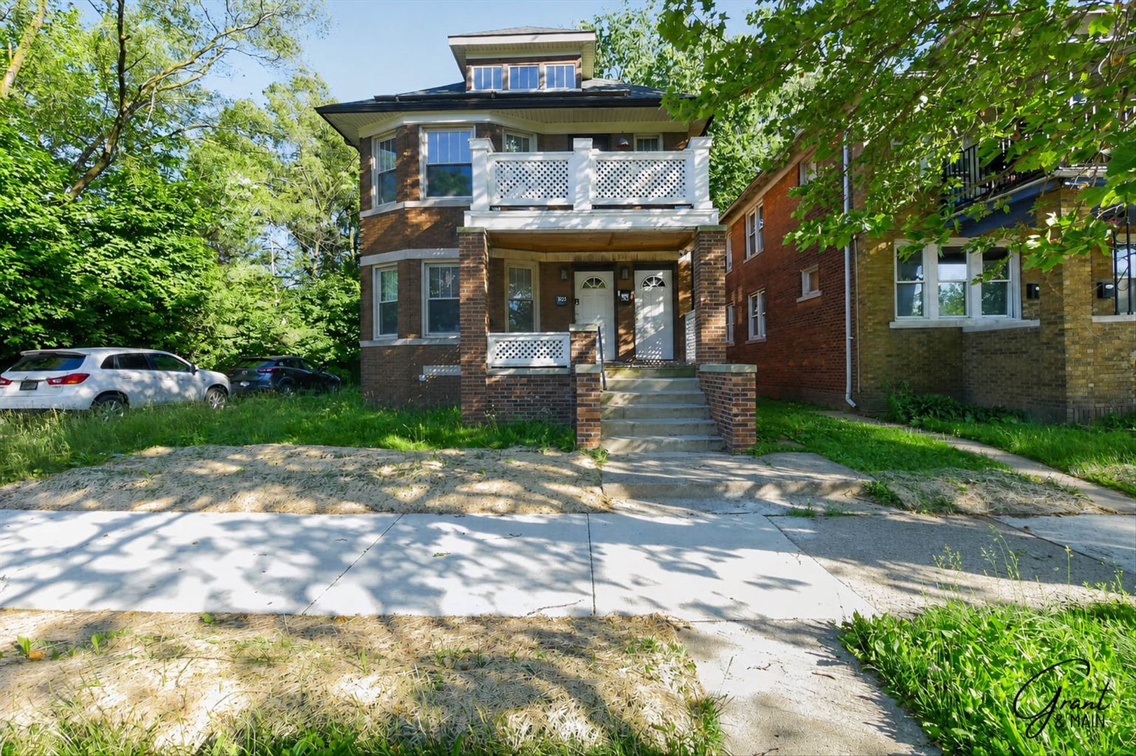 Detroit Apartment: 1923-1925  W Bethune