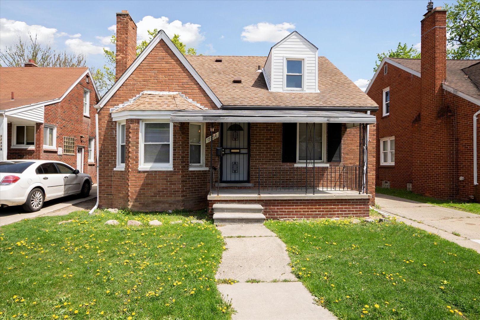 Detroit House: 17326 Mansfield