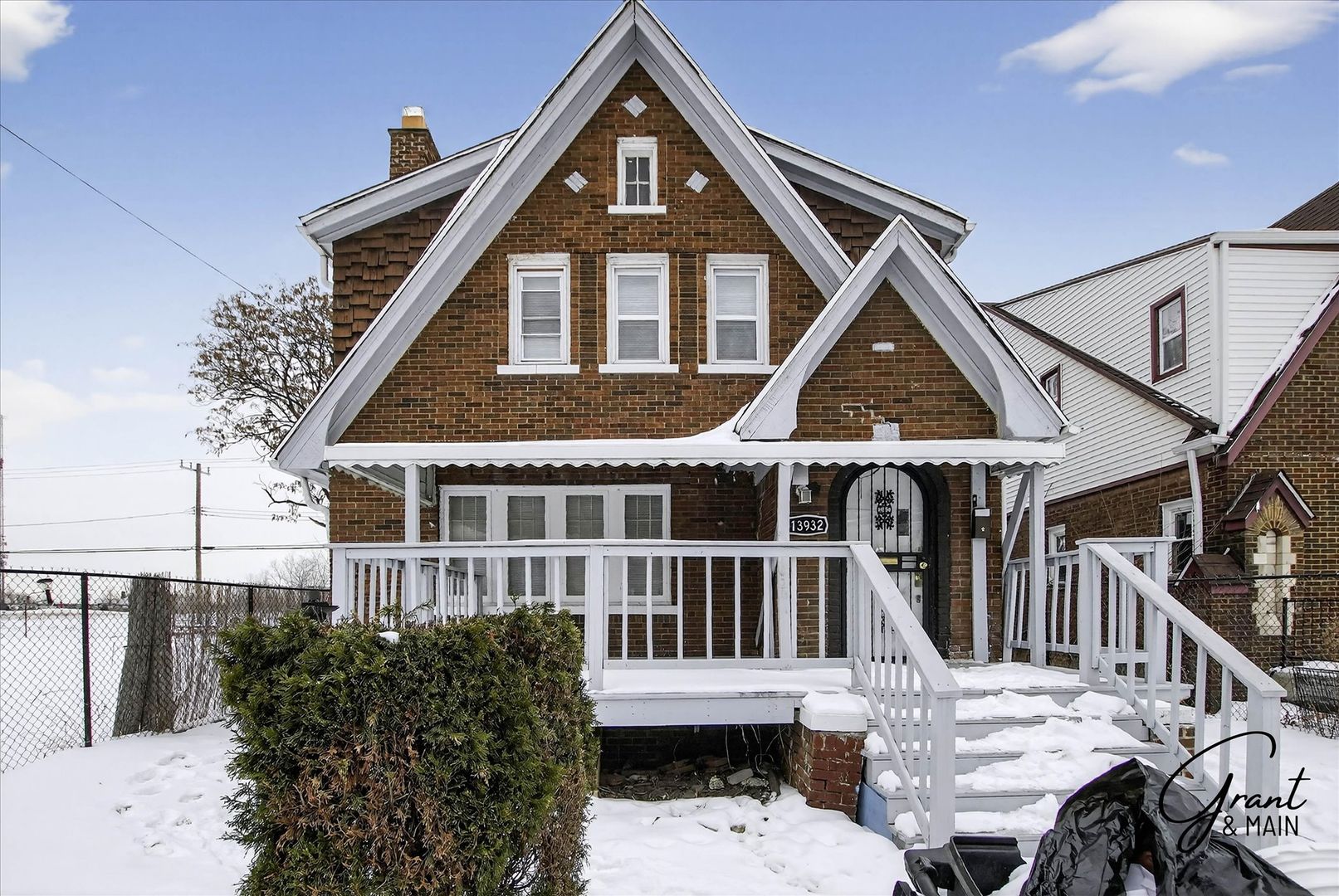 Detroit House: 13932 Roselawn