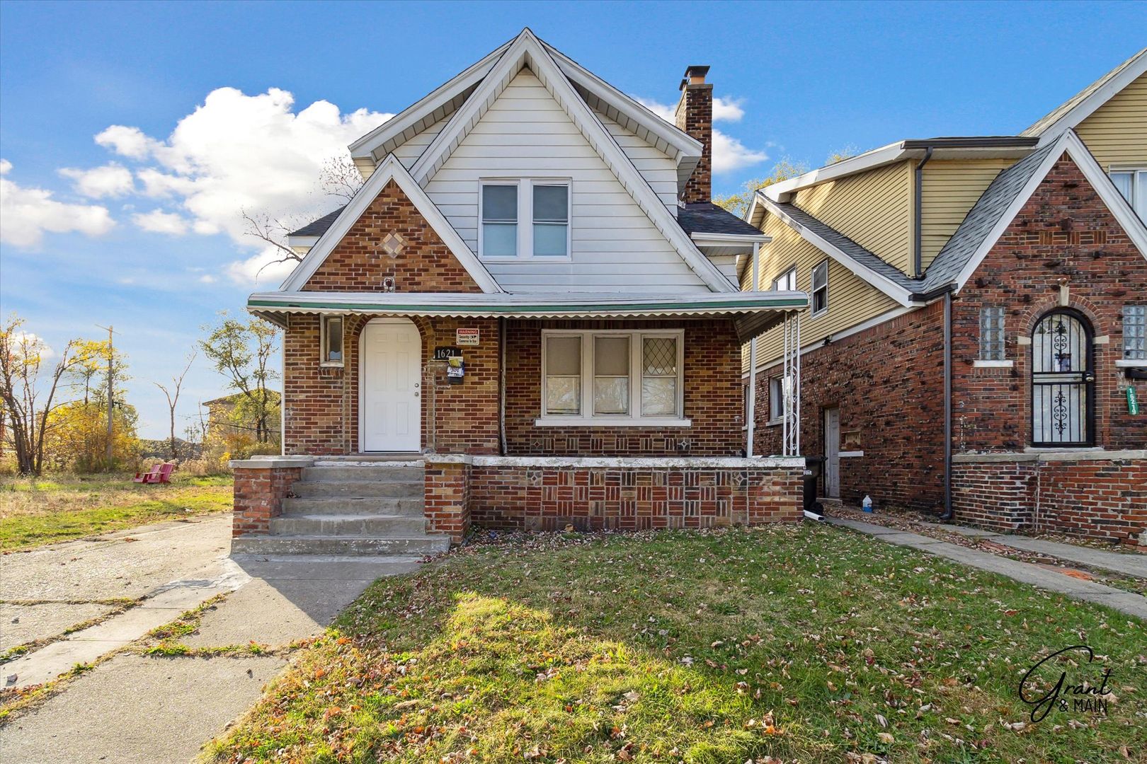 Detroit House: 16211 Kentucky