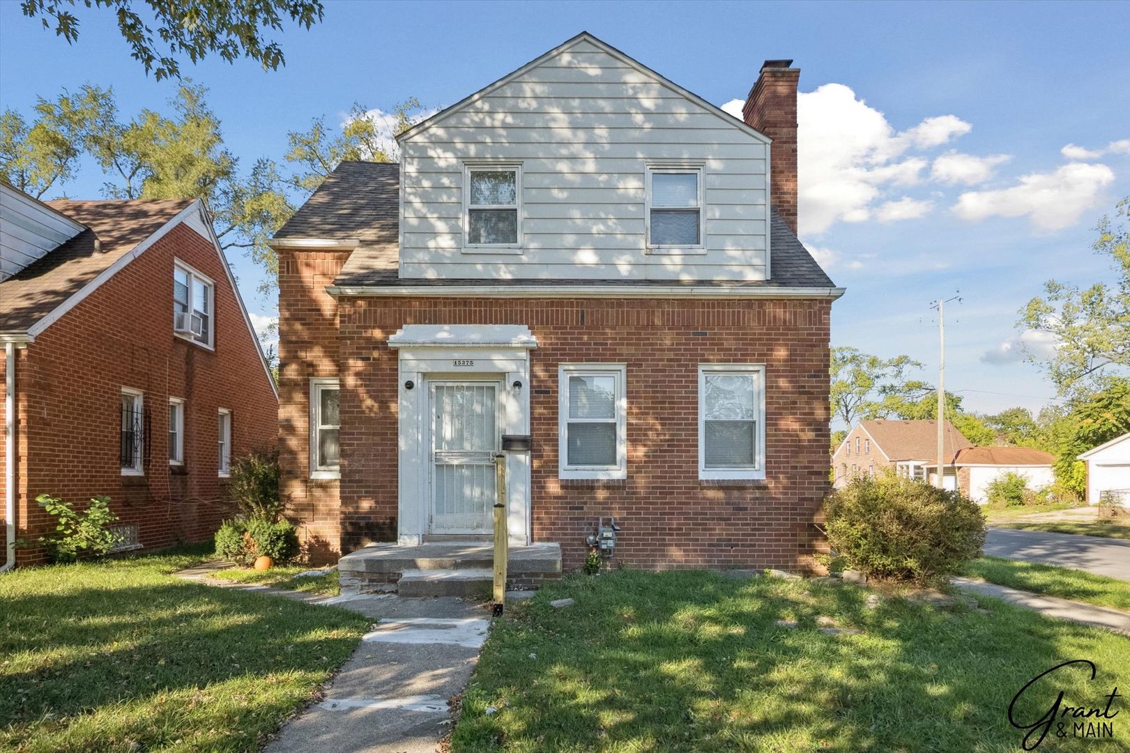 Detroit House: 15375 Sussex St.