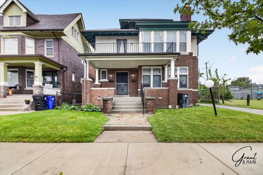 $1325 - Detroit North End 3 bed 1 Bath Upper Unit – photo 1