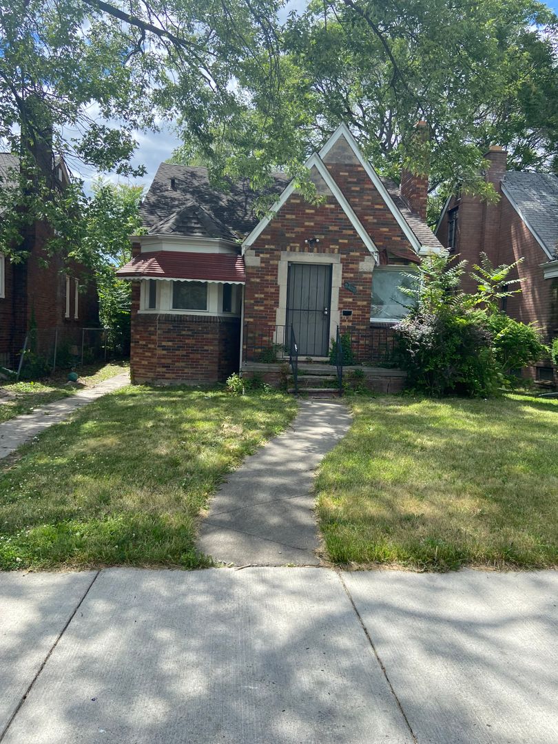 Detroit House: 9409 Balfour