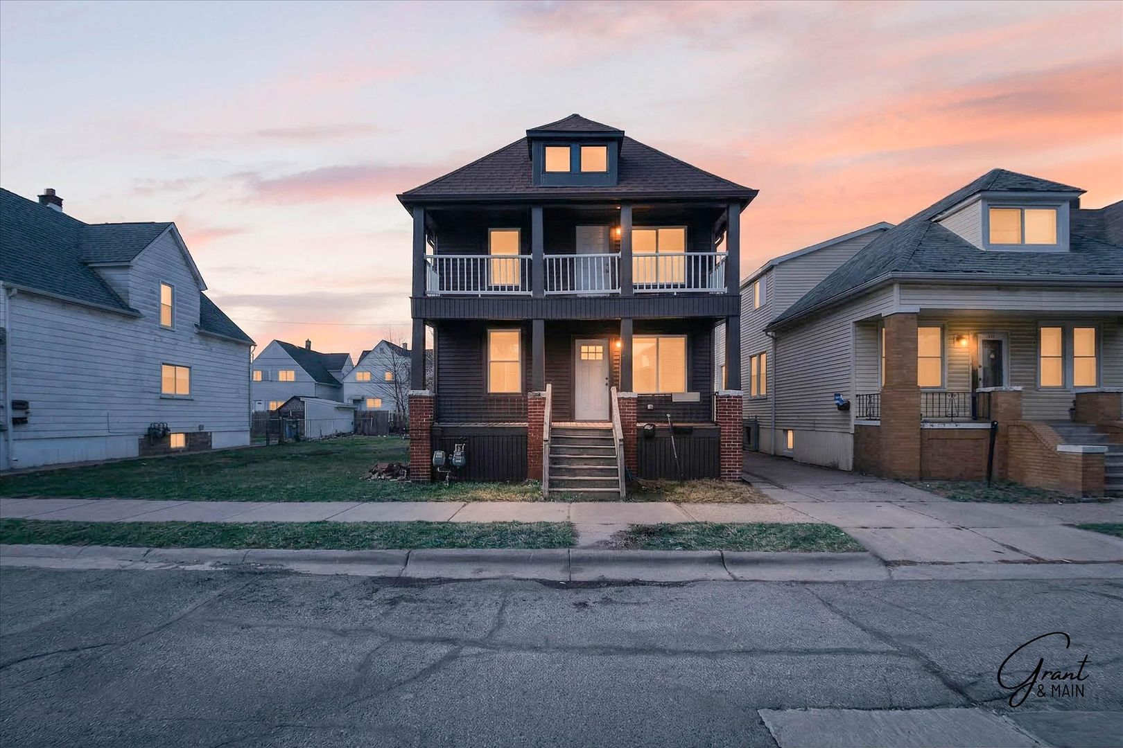 Hamtramck Apartment: 3175-3177 Jacob