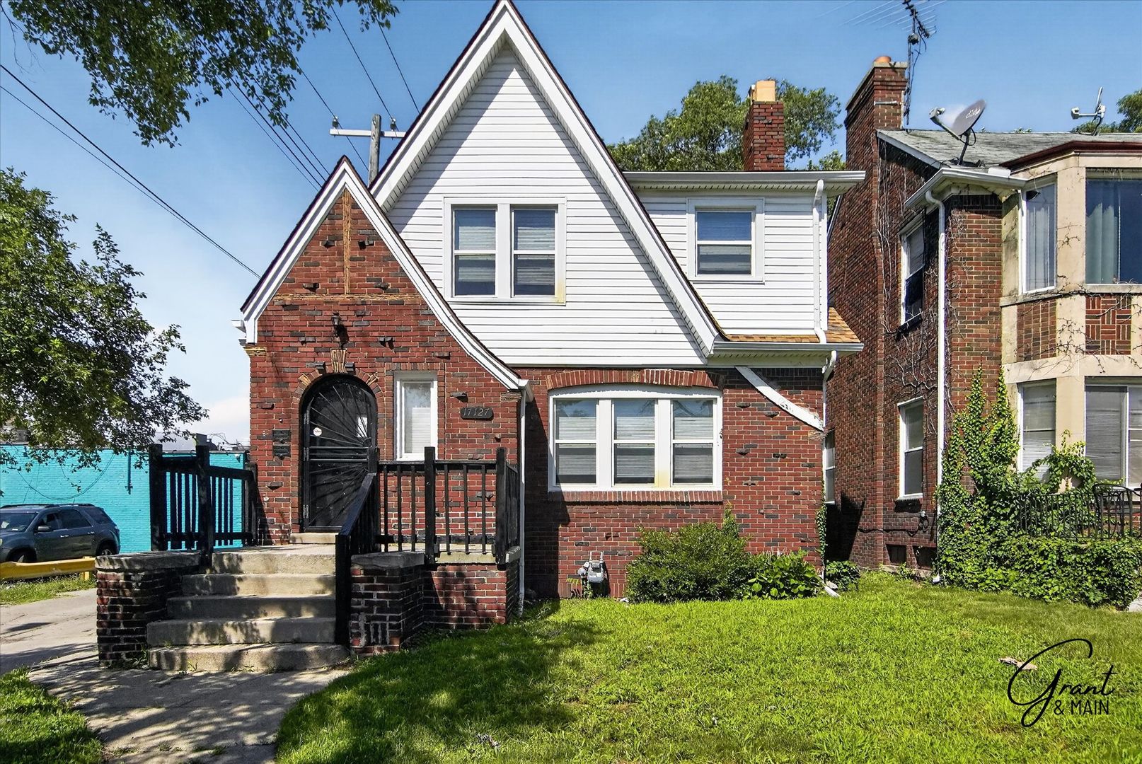 Detroit House: 17127 Roselawn St.