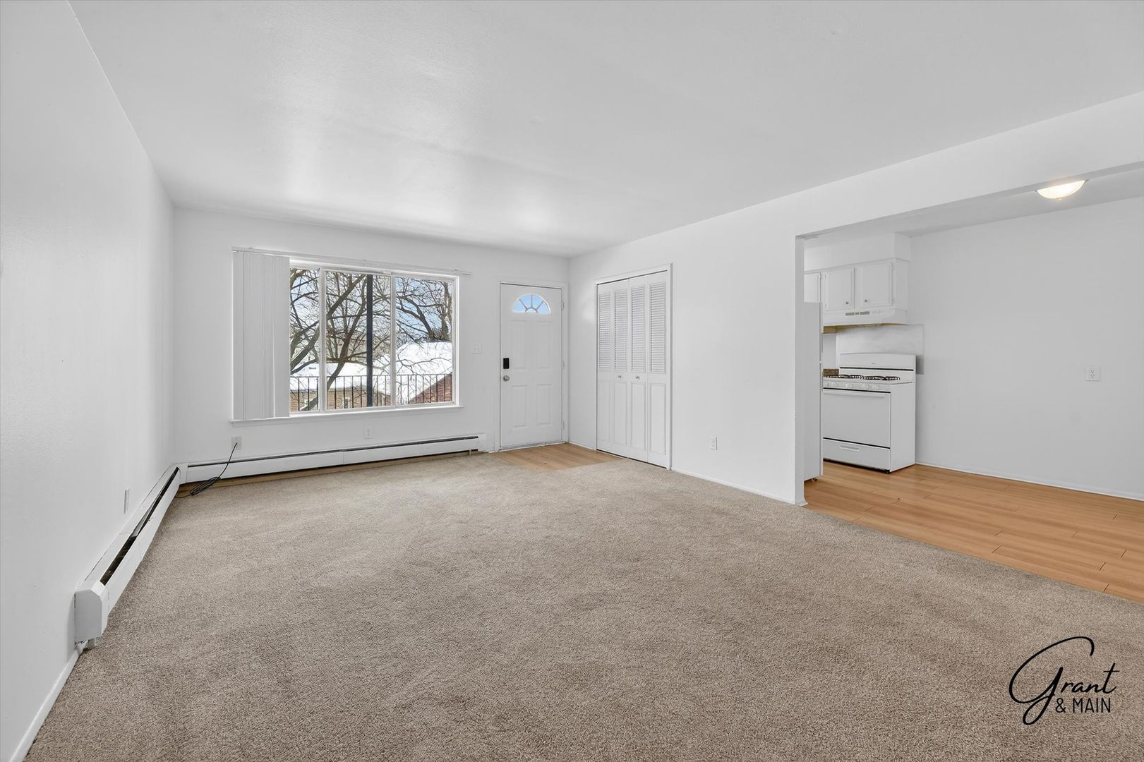 Garden City Apartment: 6409 Middlebelt