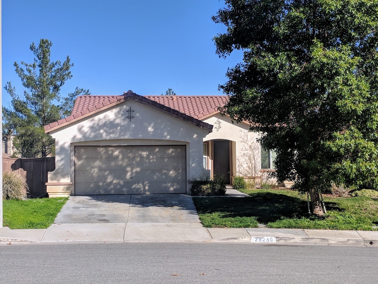 Murrieta House: 29250 Derby Drive