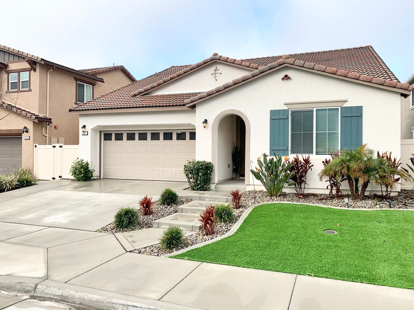 Murrieta House: 24187 Blackberry Street