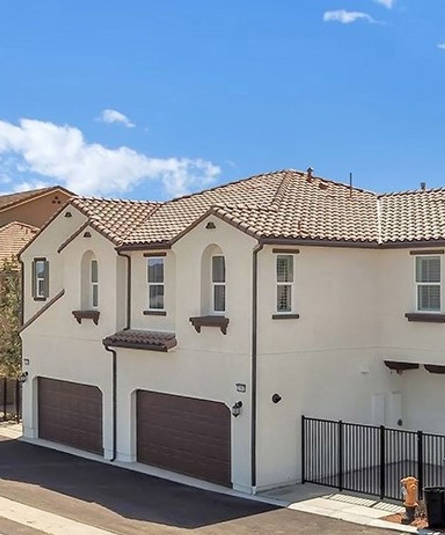 Murrieta House: 35832 Breckyn Lane