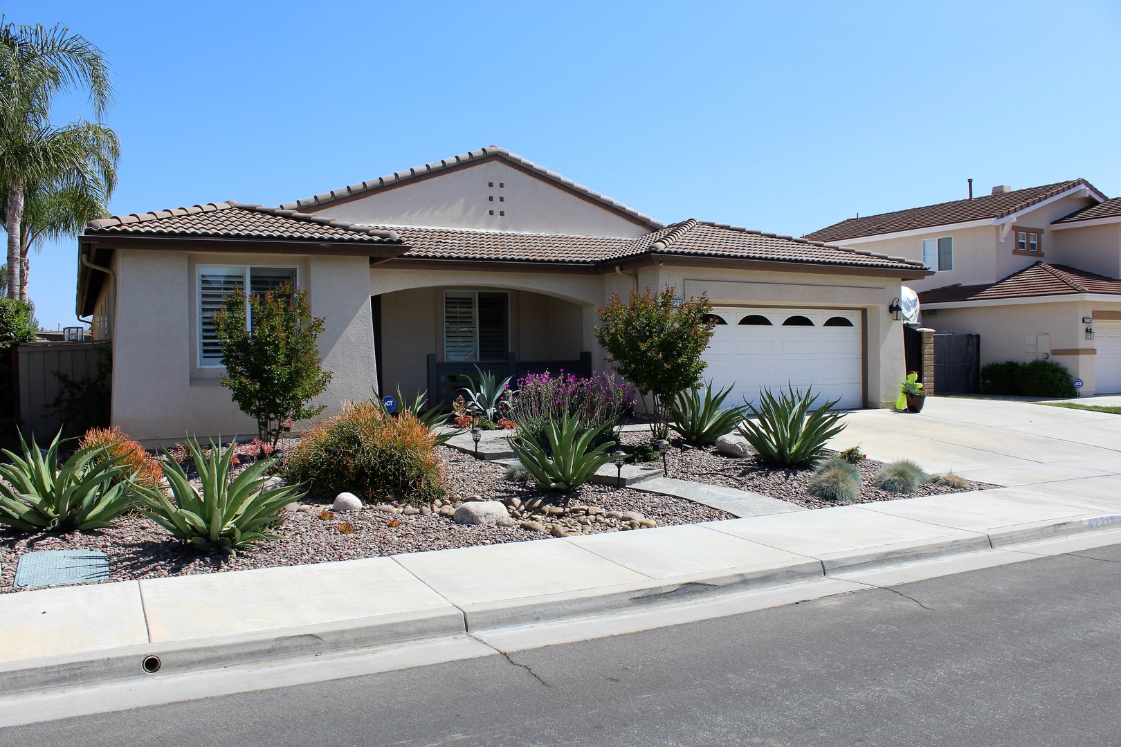 Murrieta House: 42218 Sagewood Street