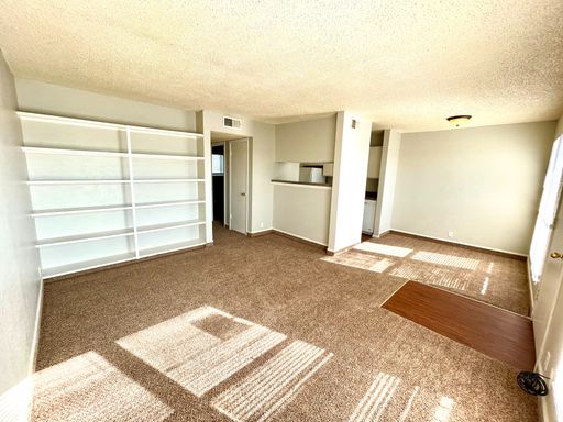 Snug & Sweet in Slaton! 630 Sq Ft 1 Bed/1 Bath — Second Chance Leasing Available!