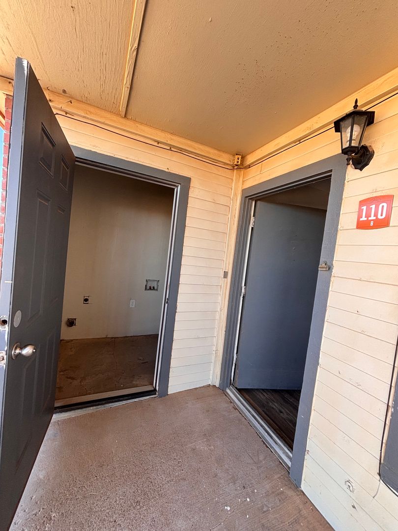 Slaton Apartment: 1355 Woodrow Road