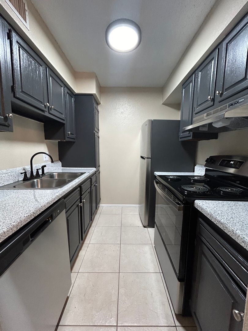 Beaumont Apartment: 4025 Crow Road
