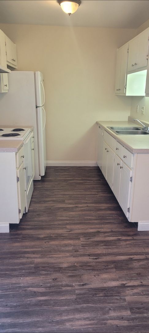 Erlanger Townhome: 3223 N. Talbot Ave