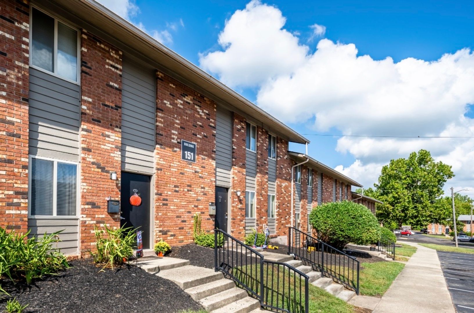 Hamilton Apartment: 135 Timber Hill Dr A1