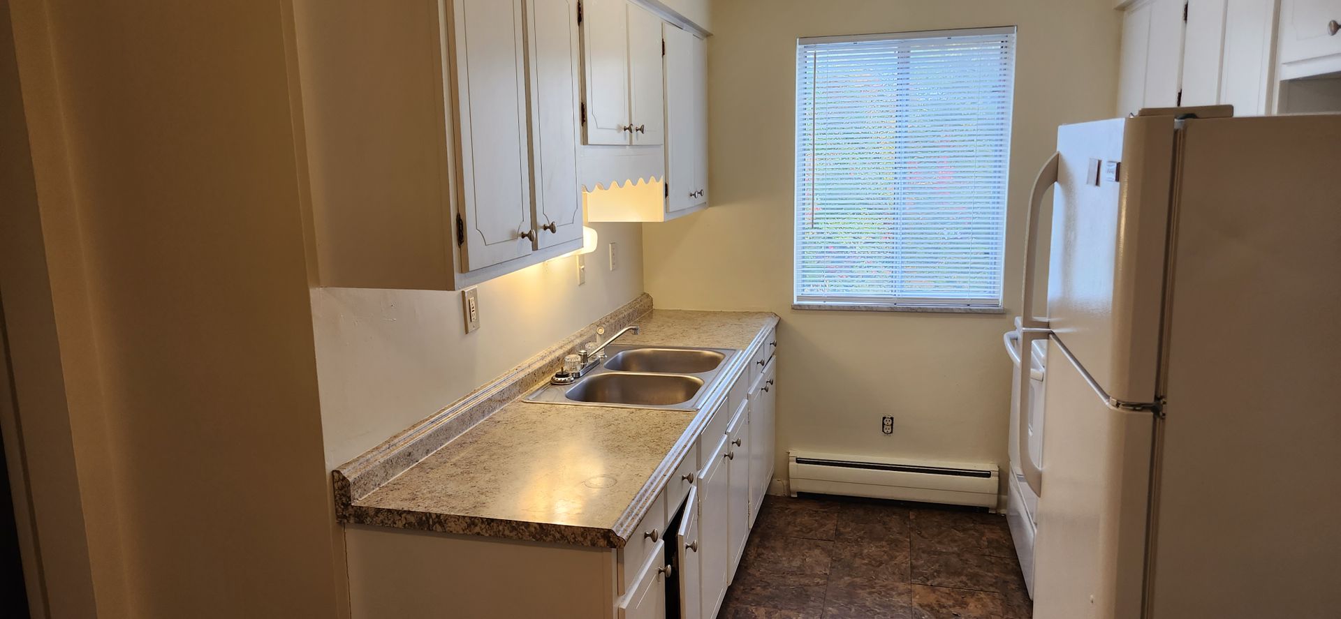 Milford Apartment: 894 Mohawk Trail