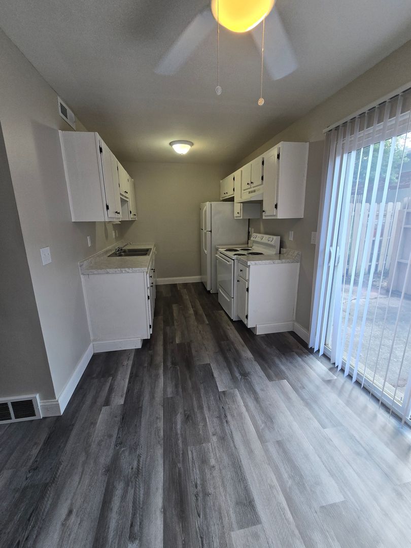 Erlanger Townhome: 3215 N. Talbot Ave.