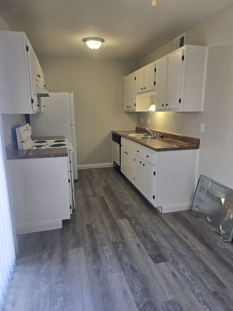 Erlanger Townhome: 580 Erlanger Rd