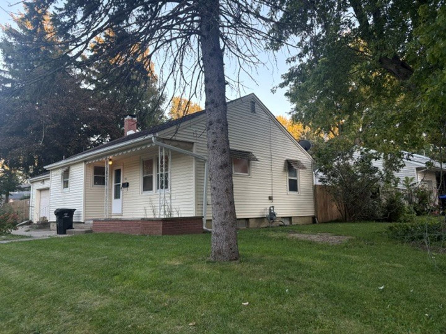 Fremont 3 of 8