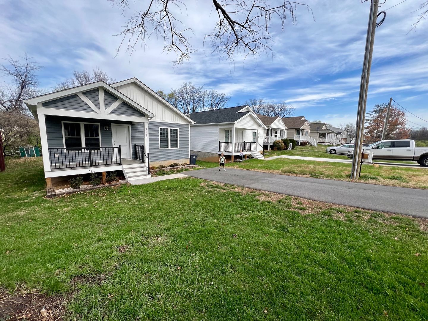 Roanoke House: 2018 Purcell Ave