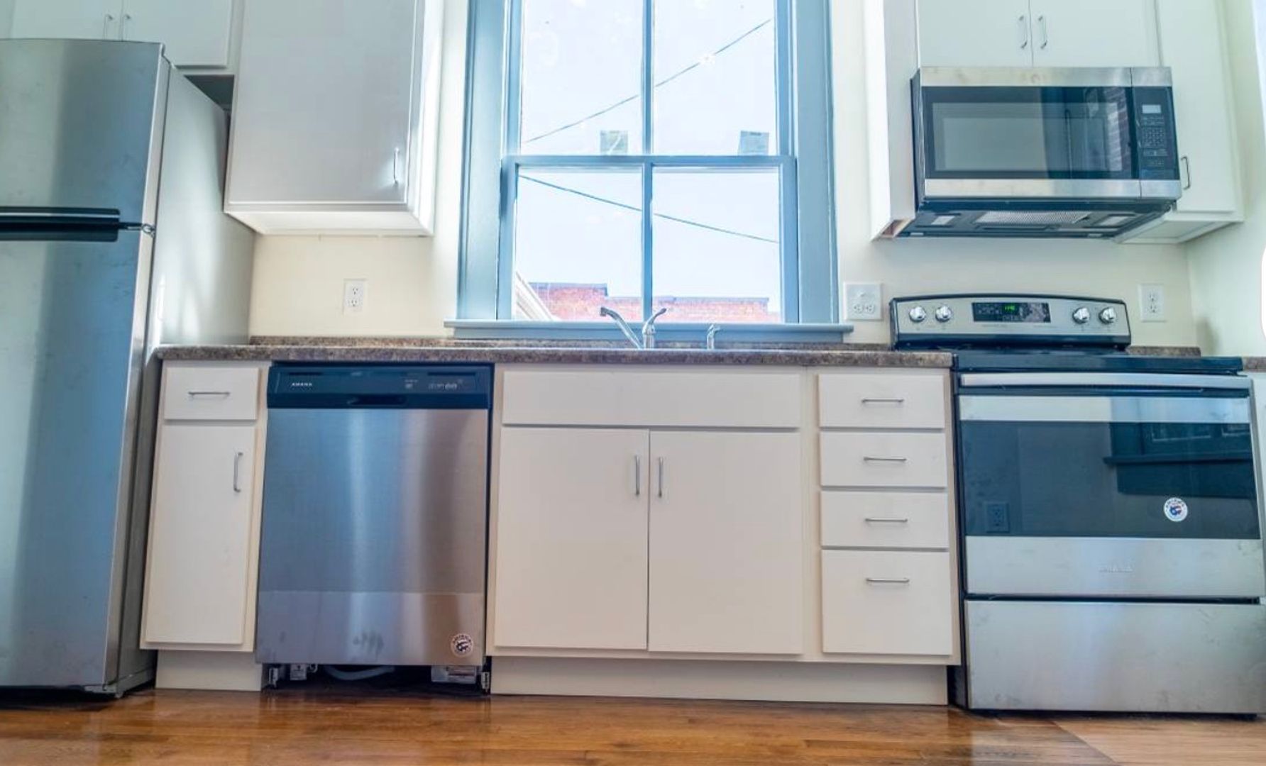 Pulaski Apartment: 87 West Main St Unit A