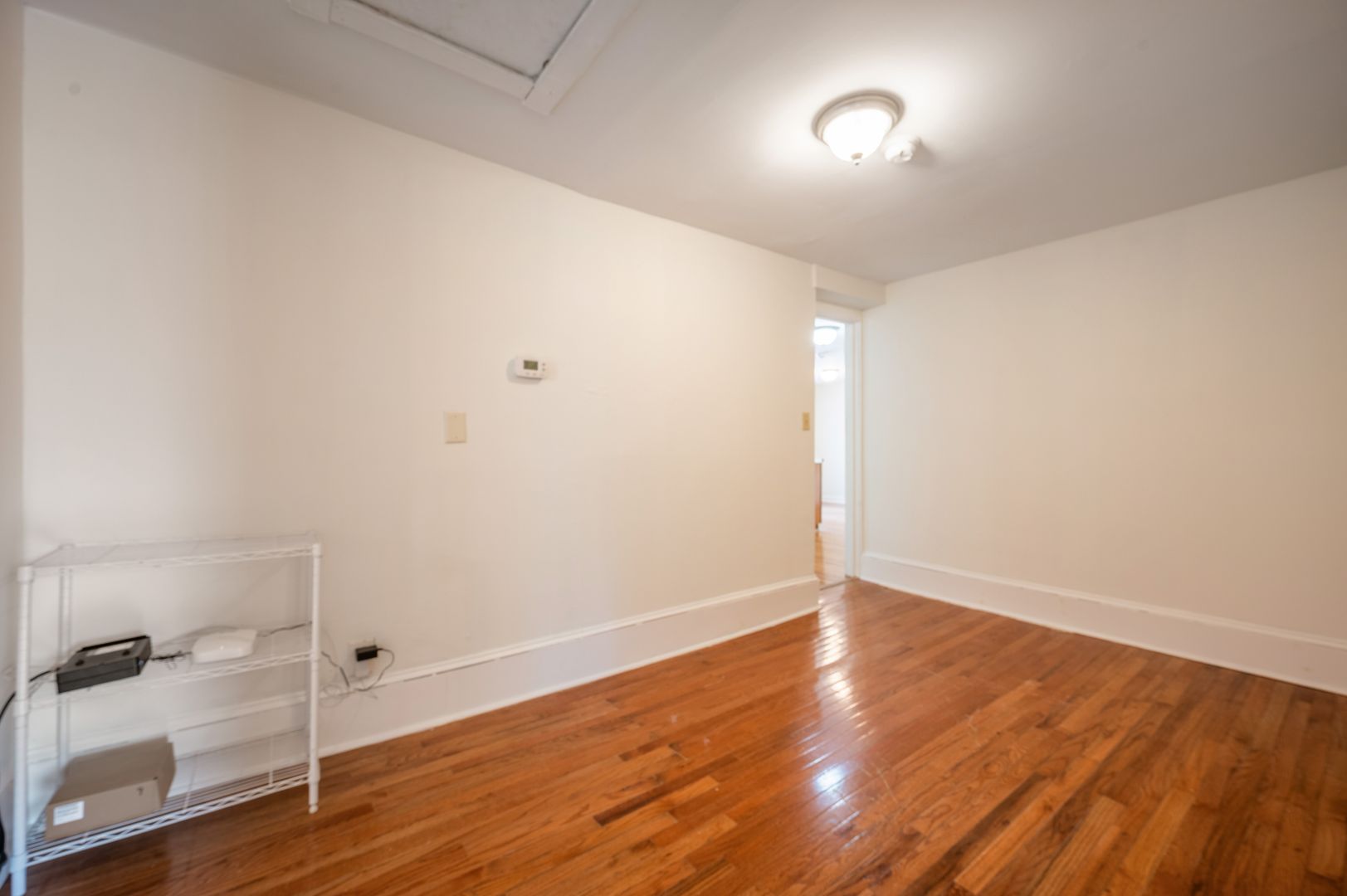 Radford Apartment: 3030 Peppers Ferry Rd