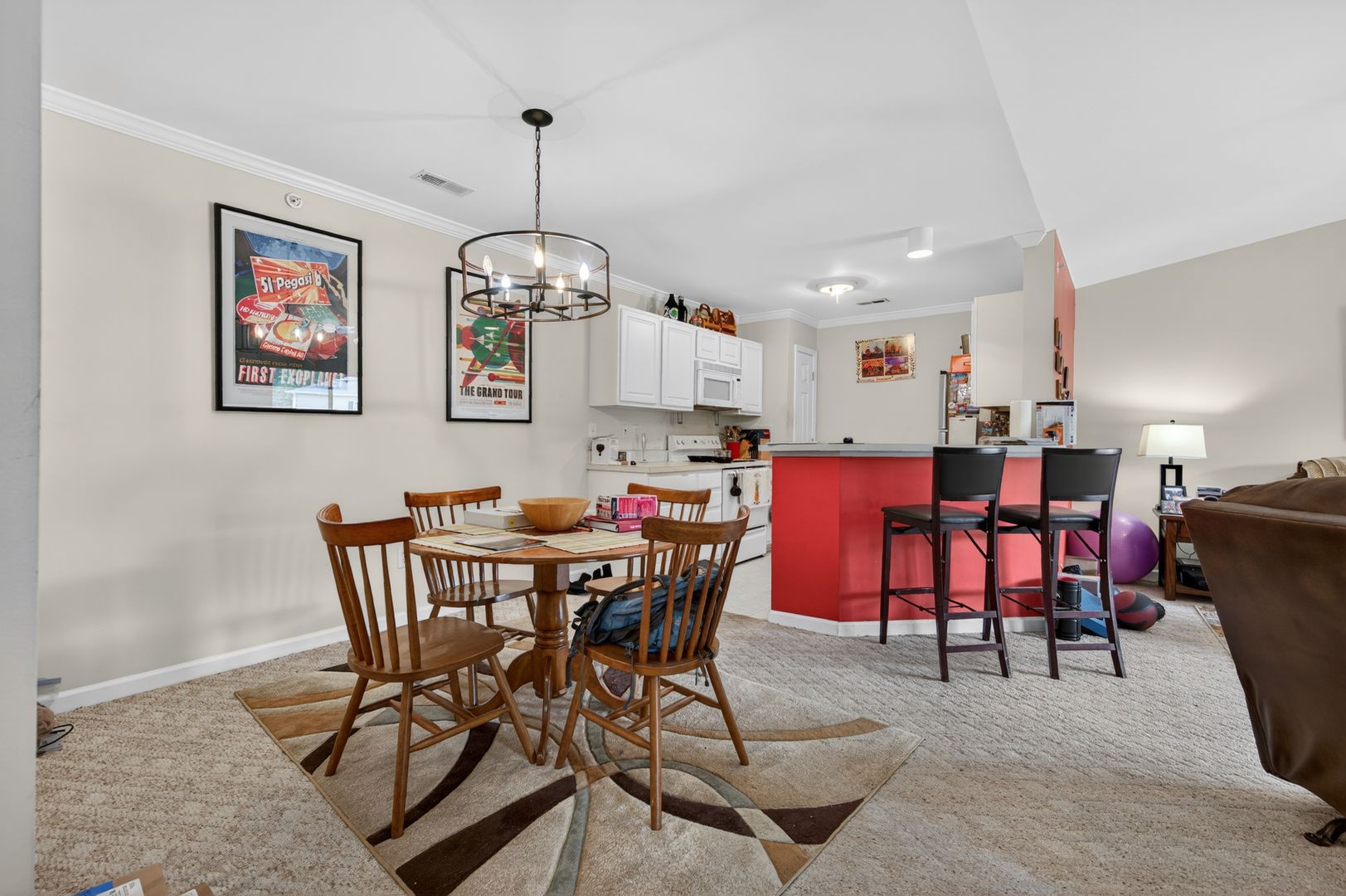 Blacksburg Apartment: 215 Knollwood Drive