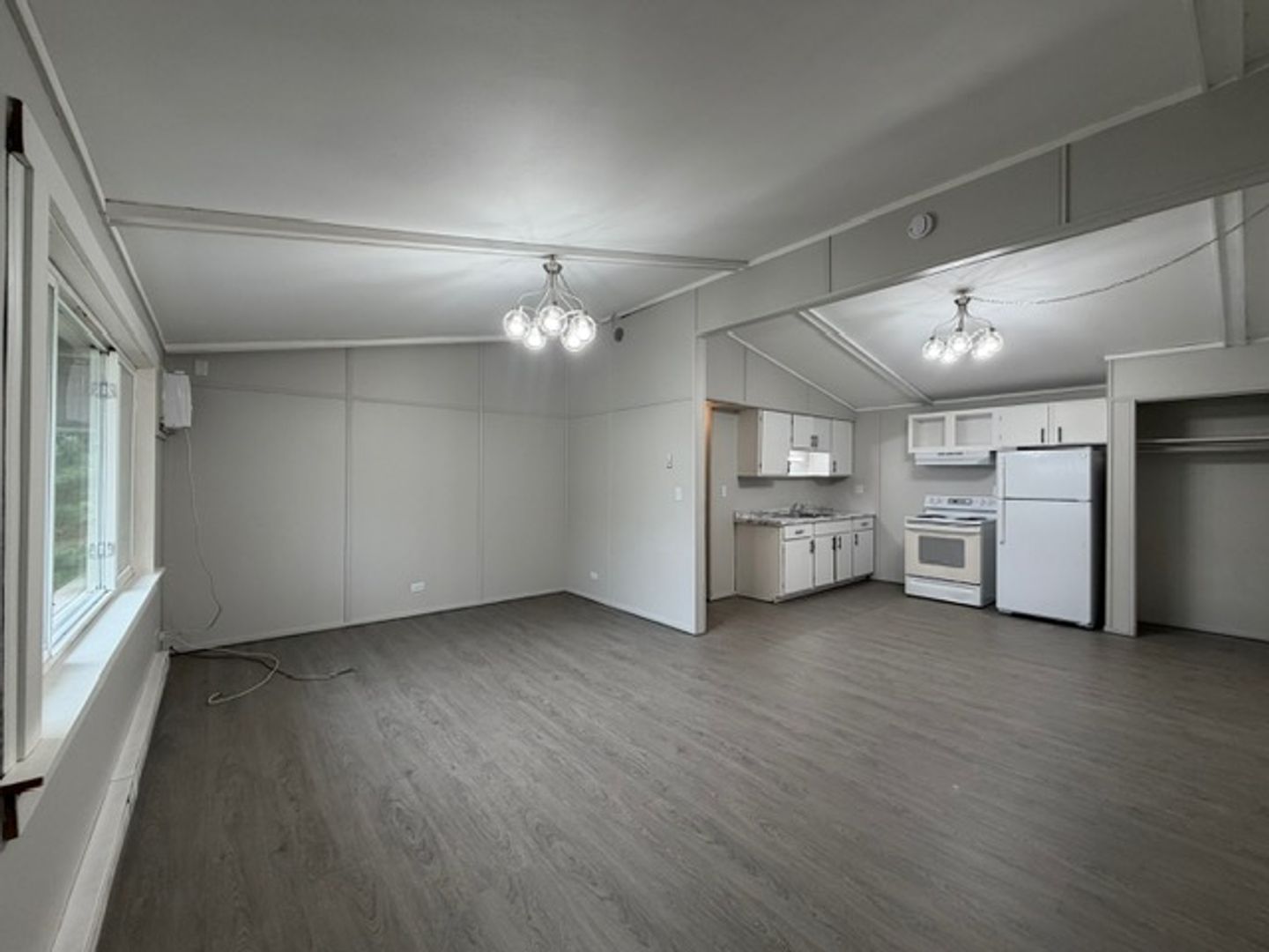 Menomonie Apartment: 610 28th Ave N