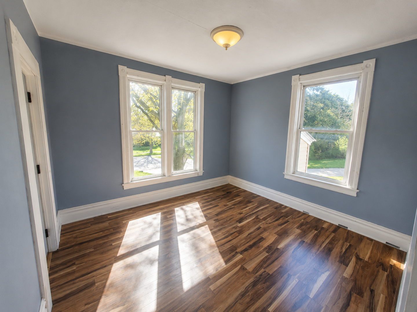 Black River Falls Apartment: 119 South 3rd Street
