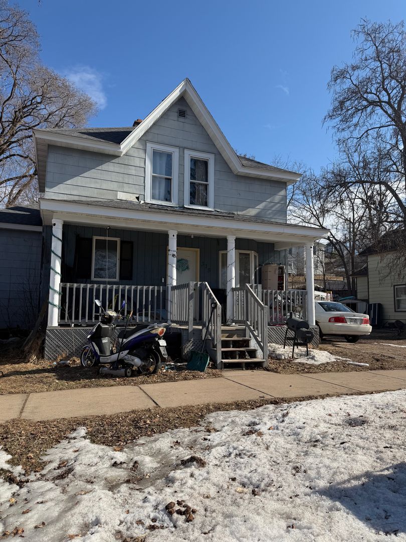 Chippewa Falls Apartment: 315 N Grove