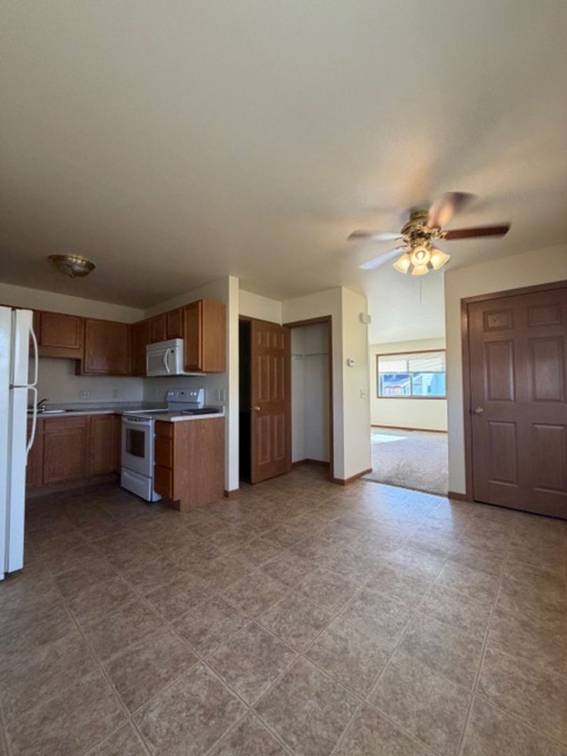Augusta Apartment: 304 Grant Street