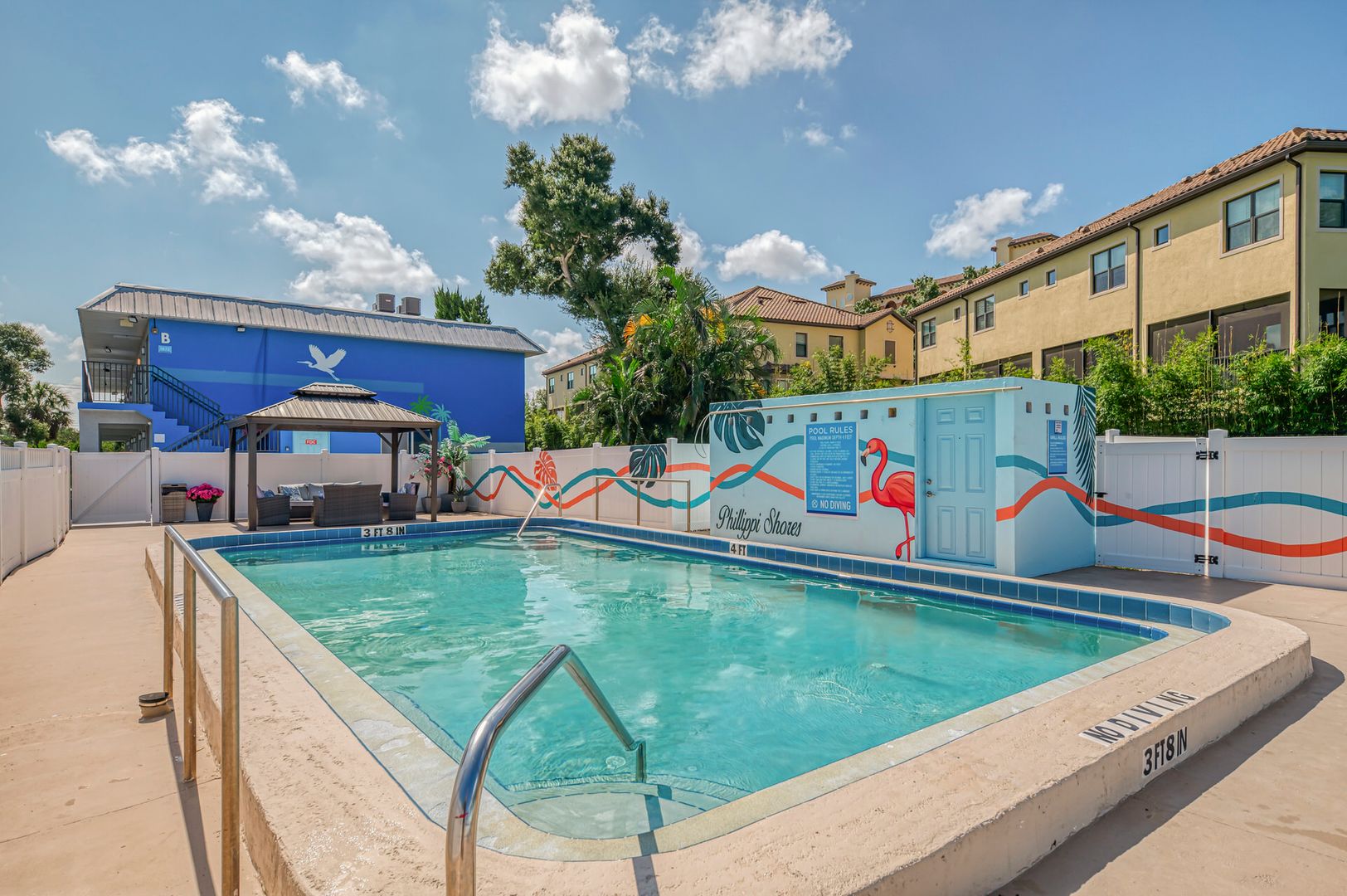 Sarasota Apartment: 1860-1872 Phillippi Shores Drive