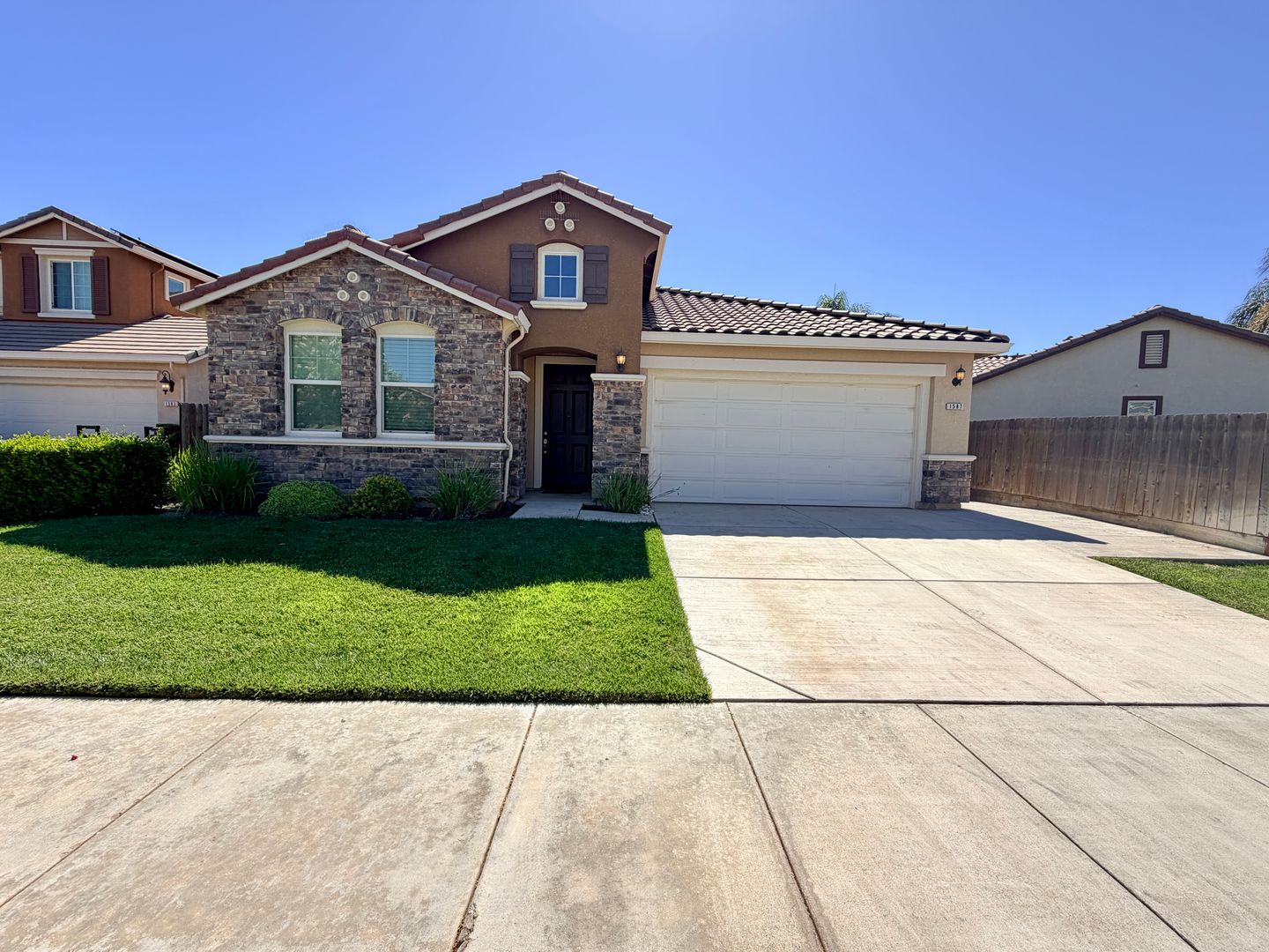 Los Banos House: 1587 Manzanita Way