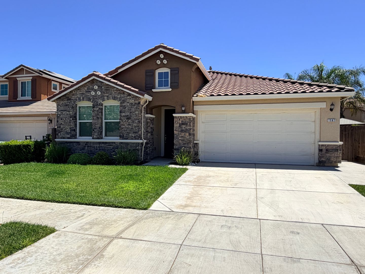 Los Banos House: 1587 Manzanita Way
