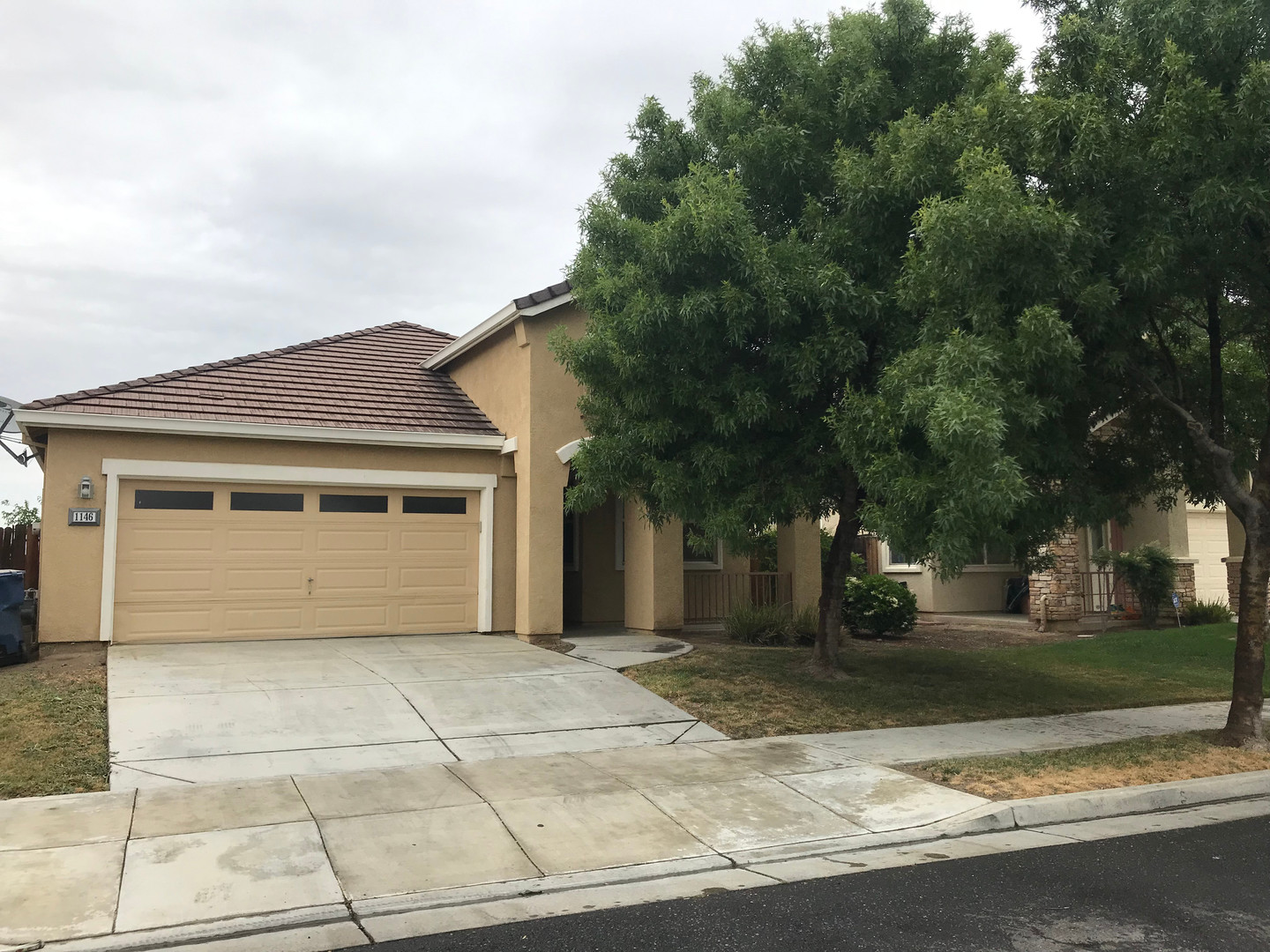 Los Banos House: 1146 Oatgrass Way