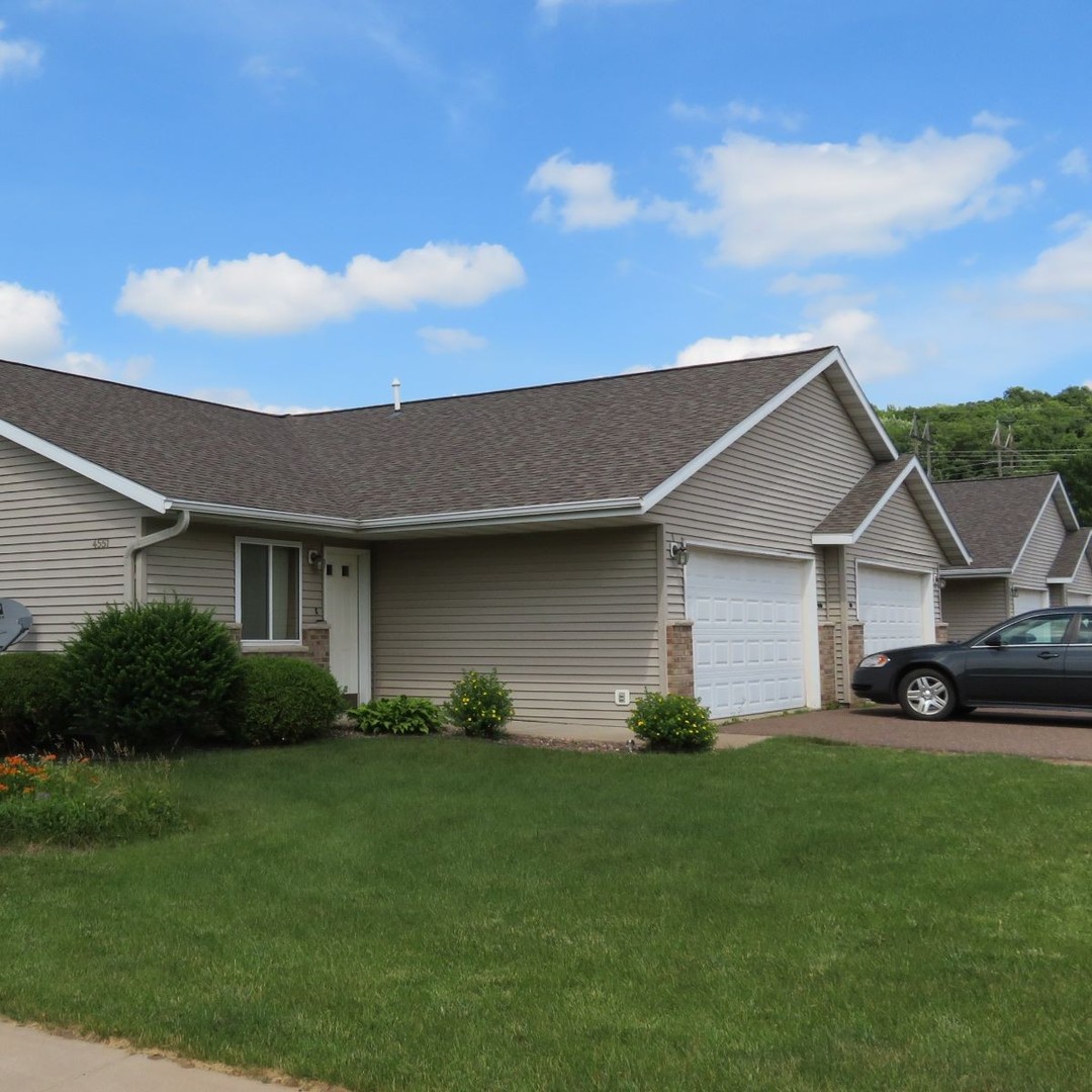 Eau Claire Apartment: 4550 Hartzell Lane