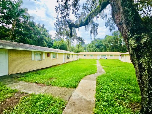 FIRST 5 APPLICANTS GET 1ST MONTH RENT FREE! Everyone Else Gets 50% OFF! – photo 1