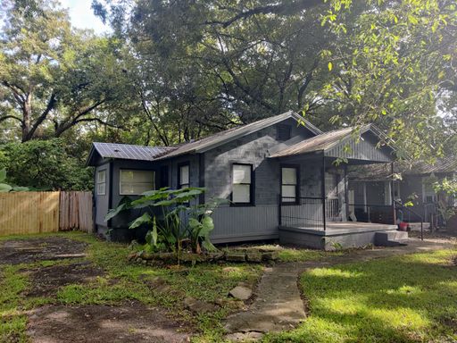 2-bed/1-bath available for rent in Jacksonville!! – photo 1