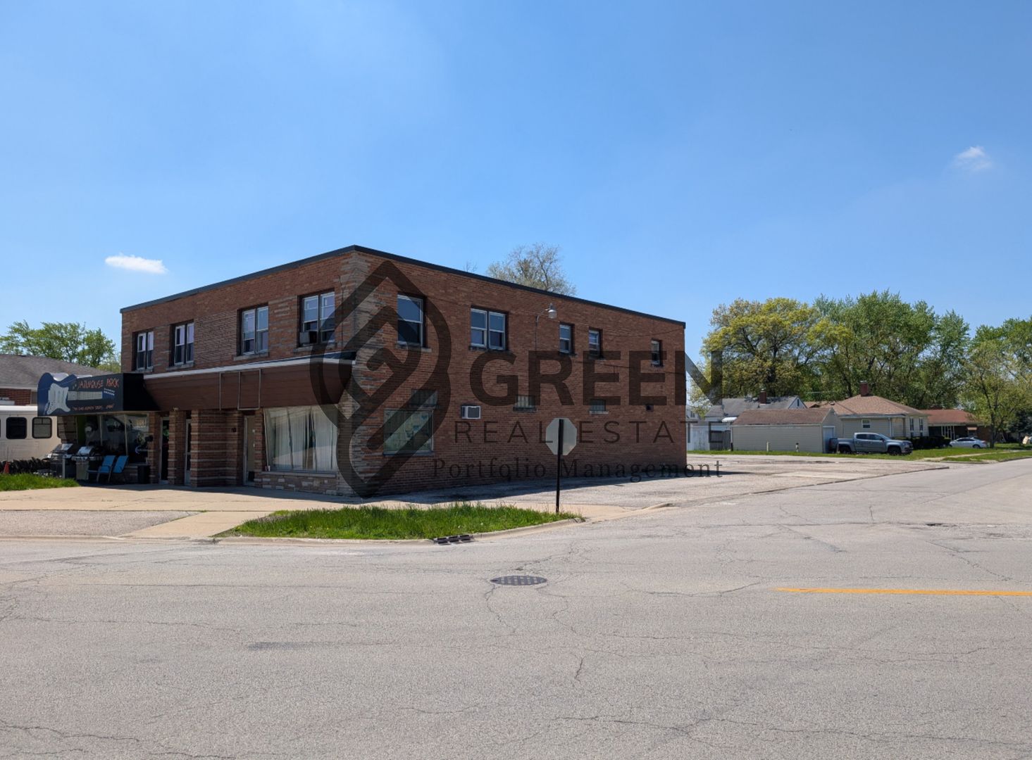 793 - 797 N 5th Ave 